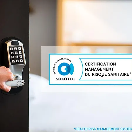 Centre Grand Palais Lila