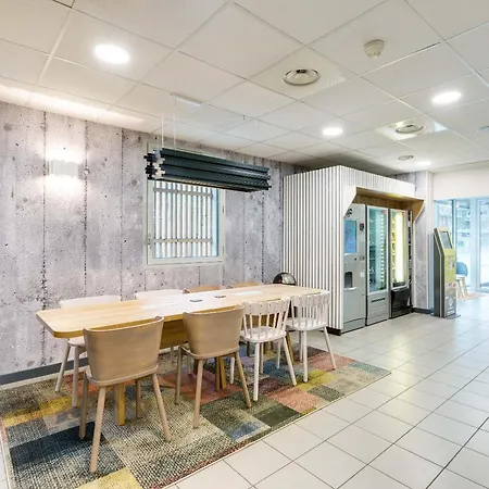 Centre Grand Palais Lila