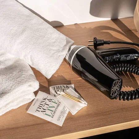 Centre Grand Palais Hotel