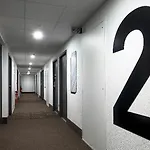 מלון Centre Grand Palais