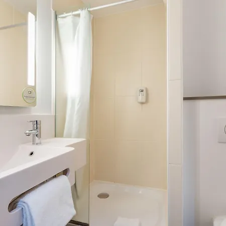 Hotel B&B Hotel Lille Centre Grand Palais 3*