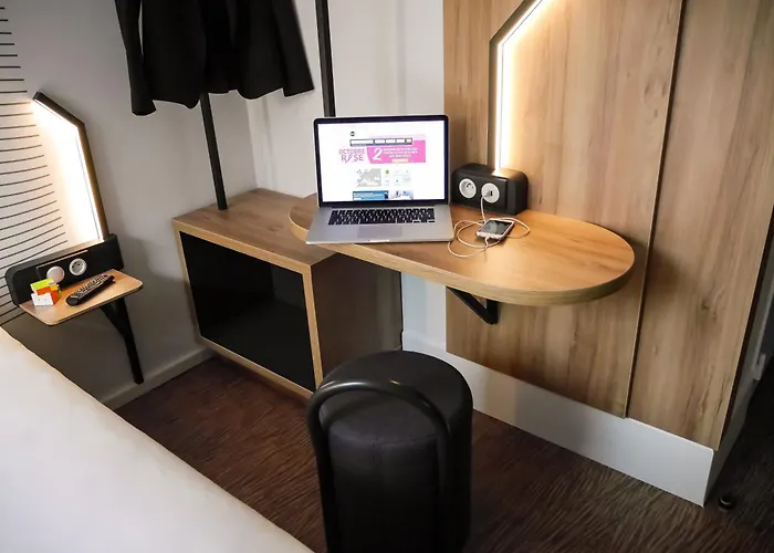 酒店 Centre Grand Palais 3*