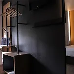 Hotel Centre Grand Palais 3*