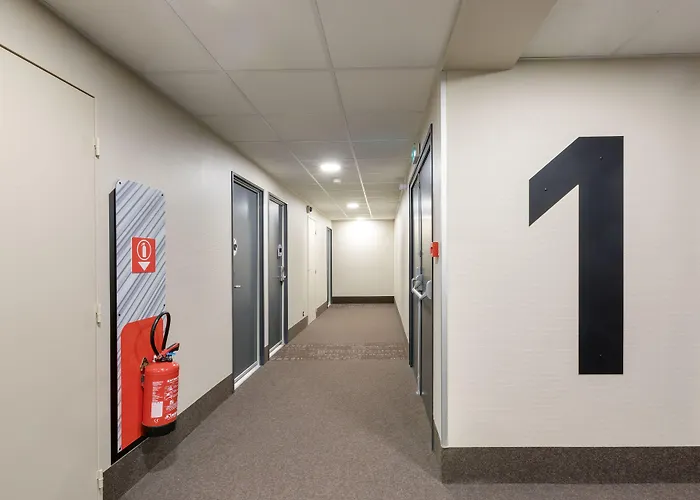 B&B Hotel Lille Centre Grand Palais 3*