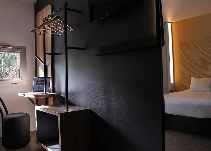 Hotel B&B Hotel Lille Centre Grand Palais 3*